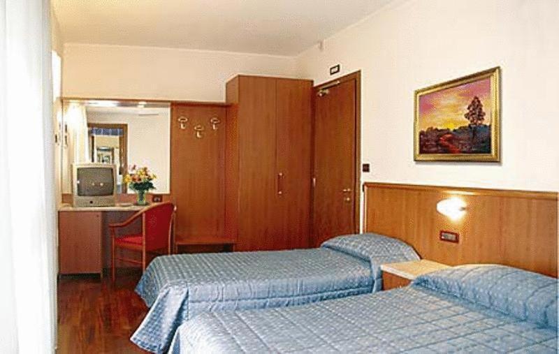Hotel Dal Ponte Bassano del Grappa Exterior photo